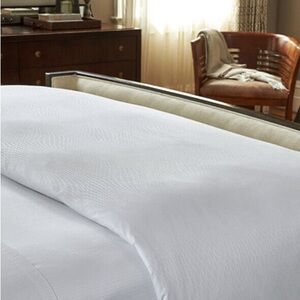 King size Duvet Cover Todd-Avery Lena HAN Exclusively For JW Marriott White